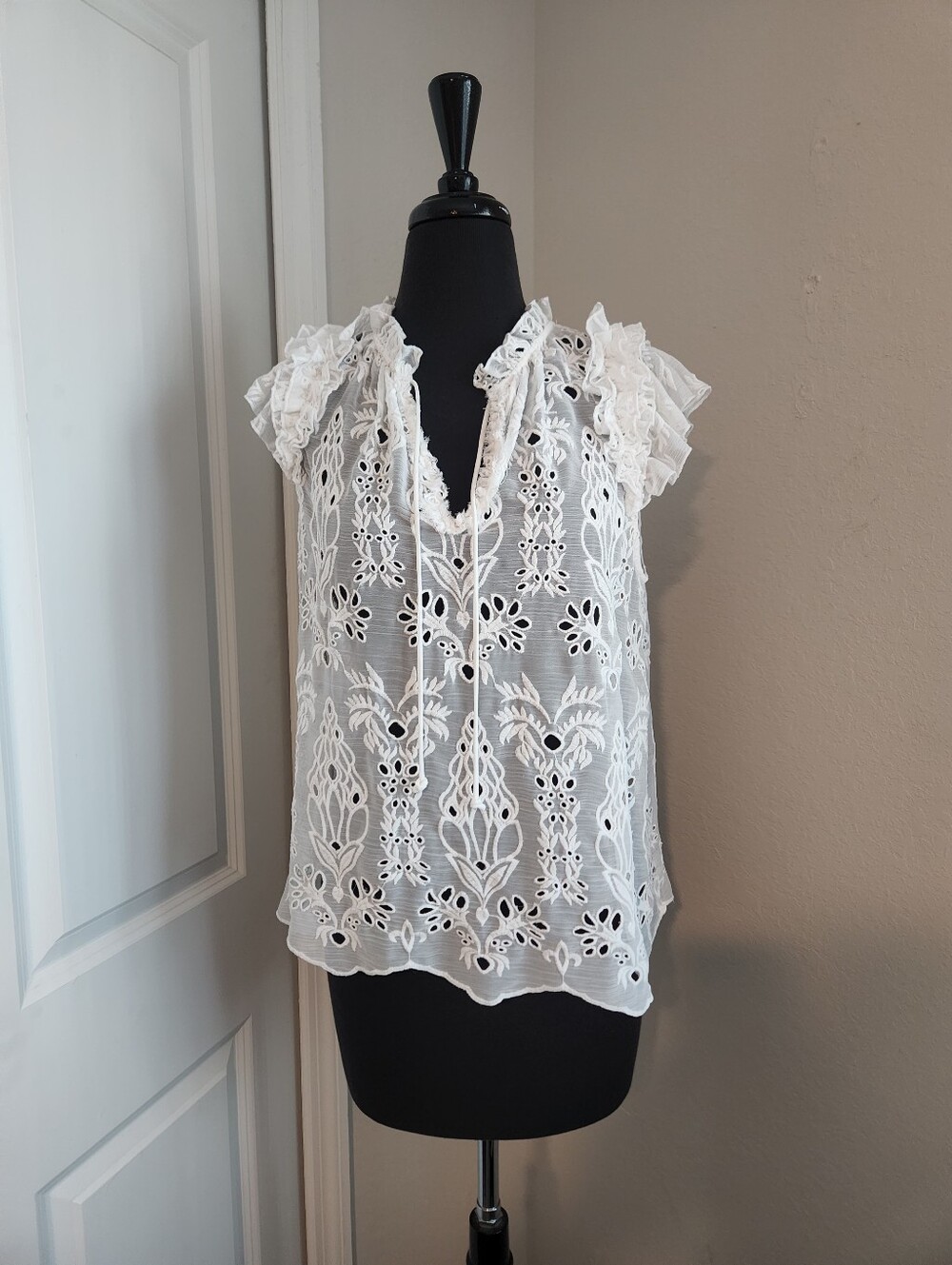 Generation Love White Eyelet Lace Ruffle Sleeve Camisole